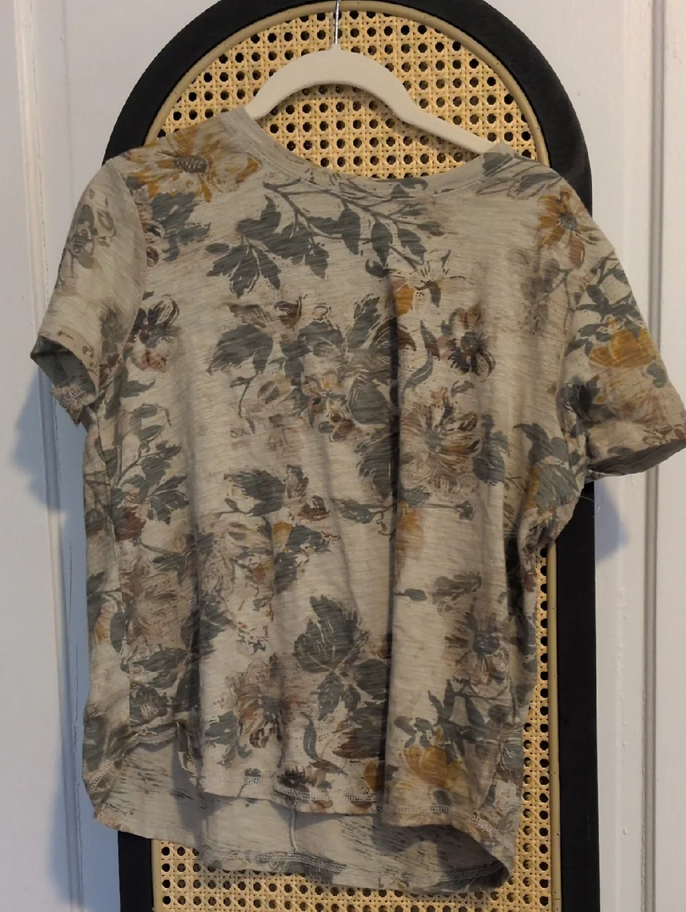 Pilcro Neutral Beige Tee with Navy Logo - Picture 1 of 4